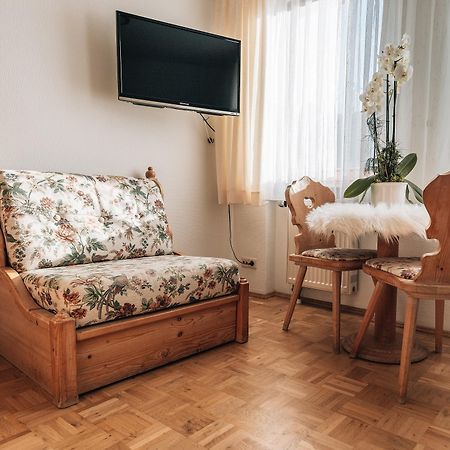 Hotel Krone Tauberrettersheim Luaran gambar