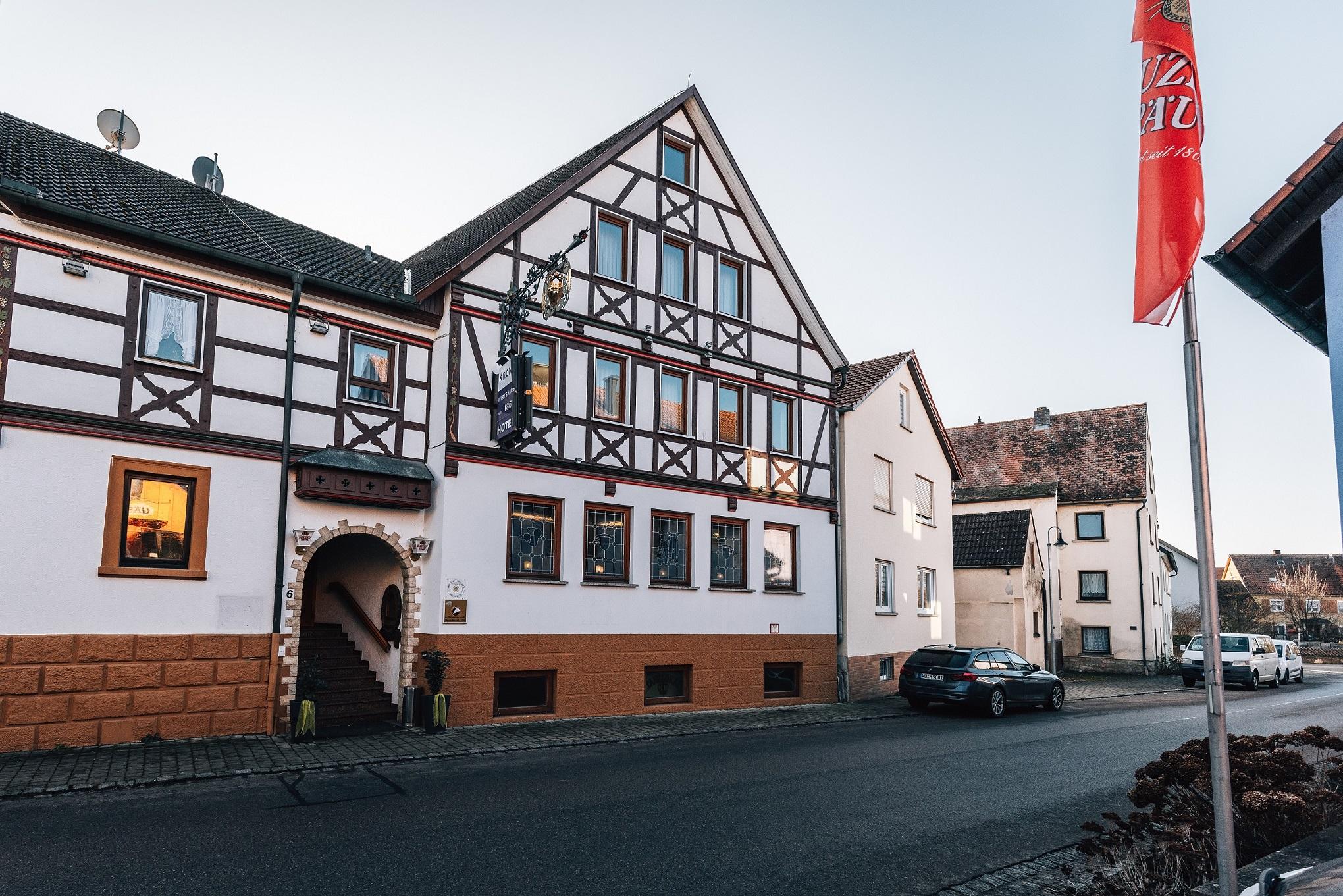 Hotel Krone Tauberrettersheim Luaran gambar