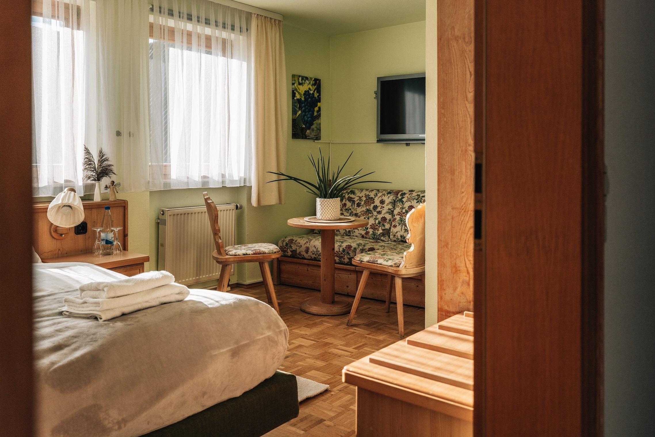 Hotel Krone Tauberrettersheim Luaran gambar
